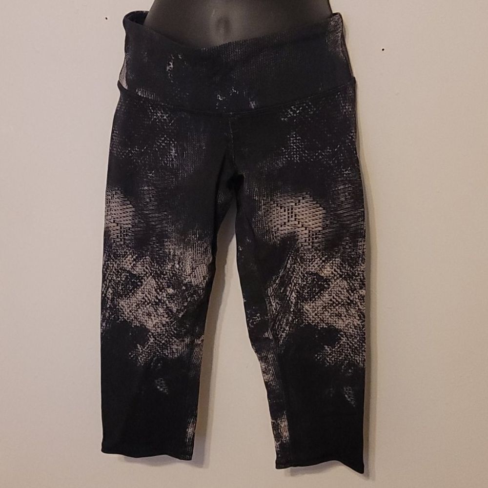 Alo yoga leggings size xs‎